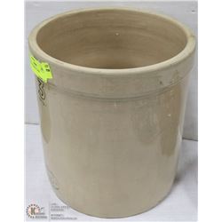 3 GALLON MEDALTA CROC