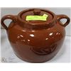 Image 1 : 3 QT BEAN CROCK MADE BY ALBERTA POTTERIES