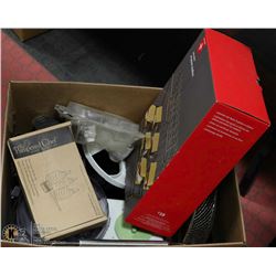 BOX OF KITCHEN ITEMS, INCUDES BLENDER, FOOD