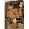 Image 1 : FLAT WITH 2 PULL WOODEN TOYS, 1 WOODEN 12" STATUE