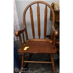 VINTAGE KIDS WOOD ROCKING CHAIR