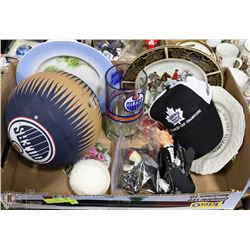 FLAT OF COLLECTIBLES INCL.LARGE OILERS BEER MUG