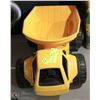 Image 1 : LITTLE TIKES DUMP TRUCK