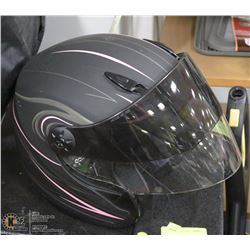 LADIES G-MAX DOT MOTORCYCLE HELMET