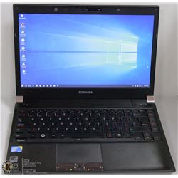 TOSHIBA TECRA R-SERIES iNTEL i7/8GB/SSD HARD DISK