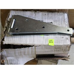 LOT OF 2 BOXES OF HEAVY-DUTY HINGES  923CX-B