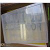 Image 1 : LOT OF SIGNS AND CARRY-ALL ORGANIZER CASE