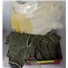 Image 1 : BOX OF ASSORTED COTTON WORK GLOVES