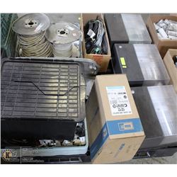 PALLET OF ELECTRICAL INCL 3 EXTERIOR YARD LIGHTS