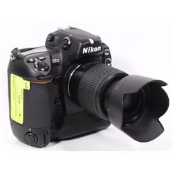 NIKON D2X DIGITAL SLR PROFESSIONAL DIGITAL CAMERA