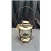 Image 1 : Deitz Vesta Wabash Ry Lantern Clear CNX globe marked made in USA and deitz  vesta