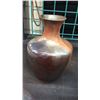 Image 6 : 3 Signed Pottery Vases