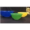Image 2 : 3 Colored Pyre Mixing Bowls