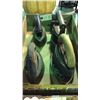Image 1 : 4 Unique Antique Sad Irons