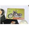 Image 4 : LOT OF METAL HARLEY SIGNS KEY HOLDER AND TIN