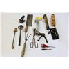 Image 2 : TRAY OF VINTAGE TOOLS