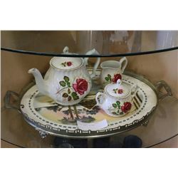 MYOTT TEASET ON TRAY