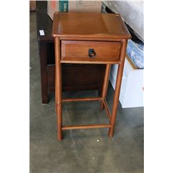 WOOD 1-DRAWER NIGHTSTAND