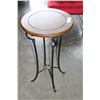 Image 2 : DESIGNER PLANTSTAND
