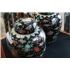 Image 3 : PAIR OF LARGE GINGER JARS WITH LIDS
