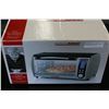 Image 2 : GORDON RAMSEY EVERYDAY DIGITAL COUNTERTOP OVEN IN BOX