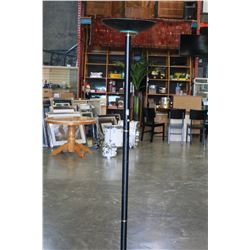 BLACK FLOOR LAMP