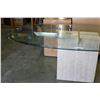 Image 3 : OVAL BEVELLED GLASS TOP DESIGNER DINING TABLE