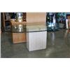 Image 5 : OVAL BEVELLED GLASS TOP DESIGNER DINING TABLE
