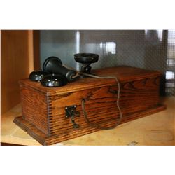 ANTIQUE NORTHERN ELECTRIC WALL PHONE