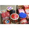 Image 2 : TWO TRAYS OF COLLECTIBLE TINS