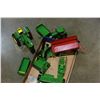 Image 2 : LOT OF JOHN DEERE DIE CAST