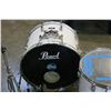Image 2 : PEARL BASE DRUM FLOOR DRUM AND HIGHTOM WITH STANDS
