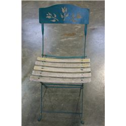 ANTIQUE FOLDING CHAIR