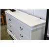 Image 2 : NEW WHITE MODERN AVENZA 6 DRAWER DRESSER RETAIL $899