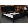 Image 1 : NEW KINGSIZE AVENZA BLACK MODERN SLEIGHBED, SOLID WOOD CONSTRUCTION, RETAIL $1499