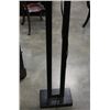 Image 2 : MODERN FLOOR LAMP AND MATCHING TABLE LAMP