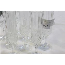 CRYSTAL DARQUE CHAMPAGNE FLUTES