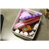 Image 1 : BOX OF BEAUTY PRODUCTS