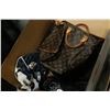 Image 2 : BOX OF SHOES