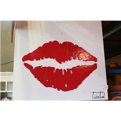FRAMED LIPS PAINTING ON CANVAS