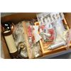 Image 2 : LOT OF TEALIGHT HOLDERS CANDLES AND CAKE DECORATING ITEMS
