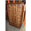 Image 1 : OAK FINISH GENTLEMANS DRESSER