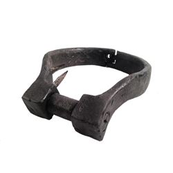 Rise of the Lycans: Lycan Slave Shackle Movie Props