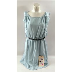 They Came Together Brenda (Melanie Lynskey) Movie Costumes