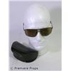 Image 1 : The Ugly Truth Mike Chadway's (Gerard Butler) Sunglasses Movie Props