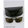 Image 2 : The Ugly Truth Mike Chadway's (Gerard Butler) Sunglasses Movie Props