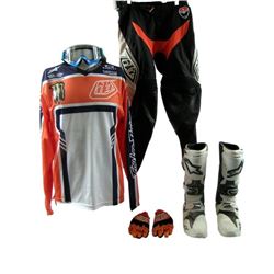 Point Break Jeff (Max Thieriot) Movie Costumes