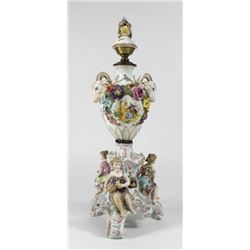 Dresden Style Figural Porcelain Lamp