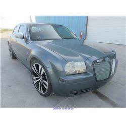 2005 - CHRYSLER 300 ( TEXAS REG ONLY)