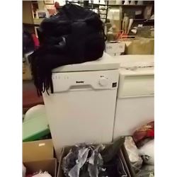 DISHWASHER - DANBY - WHITE - PORTABLE